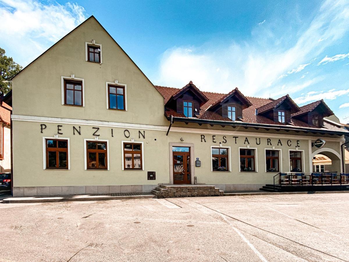 Ledeč nad Sázavou Penzion A Restaurace U Reky מראה חיצוני תמונה