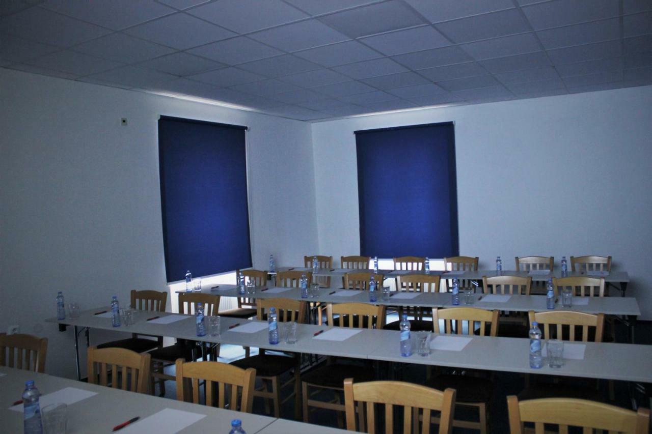 Ledeč nad Sázavou Penzion A Restaurace U Reky מראה חיצוני תמונה
